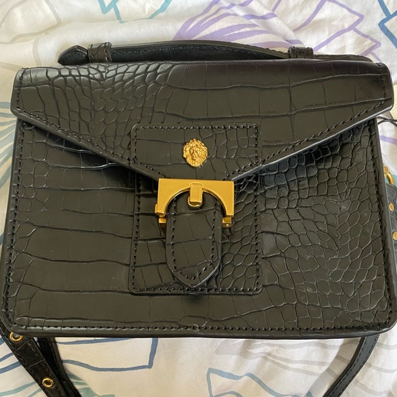 NWT Anne Klein Black Embossed Crossbody Bag w/ Gold Details - Serena Top Handle - Picture 1 of 12